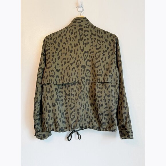 Rails Collin Leopard Print Utility Military Jacket Sz Medium Linen Blend Safari - Picture 8 of 9